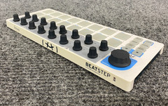 Arturia BeatStep 16-Step Analog Sequencer & Controller Pad (Unit Only)