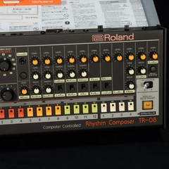 ROLAND TR-08 Boutique Series Rhythm Composer [B9P7969]