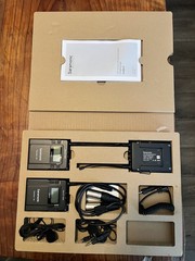 NEW Saramonic UwMic9S Kit 2 RX9+TX9+TX9 2-Person Wireless UHF Lavalier System