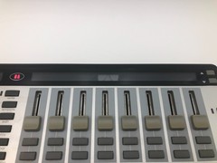 Novation ReMOTE 25 SL MIDI Controller Keyboard USB DAW Control – Tested Working