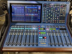 Midas HD96 Mixing console with ZCase Hydraulic Flip Case