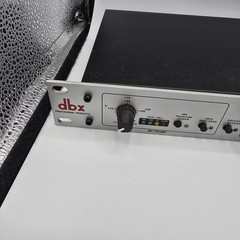 DBX 286SV Mic Preamp Processor Compressor De-Esser Enhancer Rack Mount