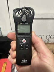 Zoom H1n Digital Portable Digital Recorder – ZH1NBSTK