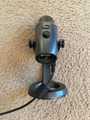 Logitech Yeti nano Condenser Cardioid Microphone – Blackout