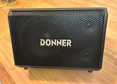Donner 2 channel portable speaker. EFX, BT, 2-2 1/2″ + 8″ woofer. Never used