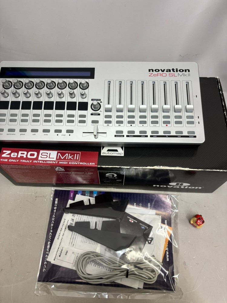 Novation Zero SL MkII MIDI Controller DAW Control Surface Boxed from Japan