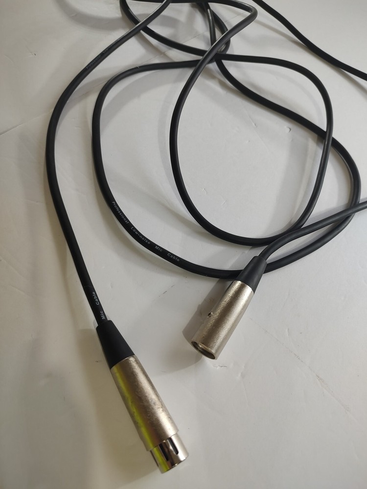 Microphone Cable: Professional Low Noise Cable with Male to Female 20′