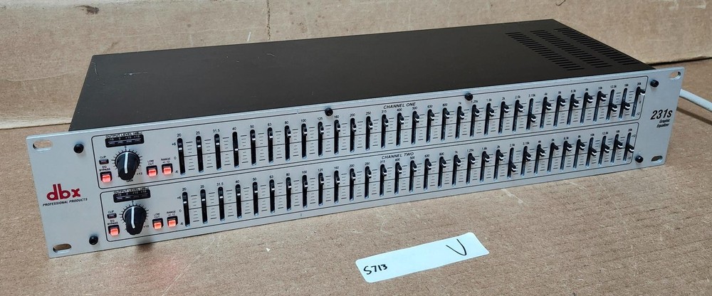 MINT DBX 231S Dual 31 Band Graphic Equalizer Pro Audio Rack Mount EQ !