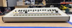 Roland TR-909 Rhythm Composer TR909 Vintage Analog Drum Machine + M-64C