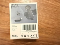 Wireless Clip-On Microphone 2TX 1RX Lightning for iPhone/iPad Noise Cancel