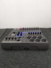 ZOOM LiveTrak L-8 8-Track Digital Mixer Recorder Podcasting USB Interface Box