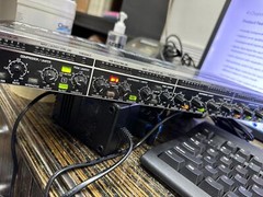 Behringer MDX 4400 Multicom Pro Audio Interactive Quad Dynamics Processor