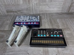 25º Angle Stand for All KORG Volca Series Modules – Special Edition LUMINESCENT