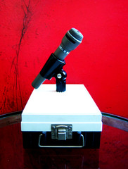 Vintage 1980’s Electro Voice PL6 / 660 dynamic cardioid microphone Lo Z w extras