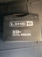 Line 6 XD-V30 Digital Wireless Microphone Receiver Mic Adapter Case Tested