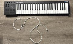 Alesis V49 49-Key USB MIDI Keyboard