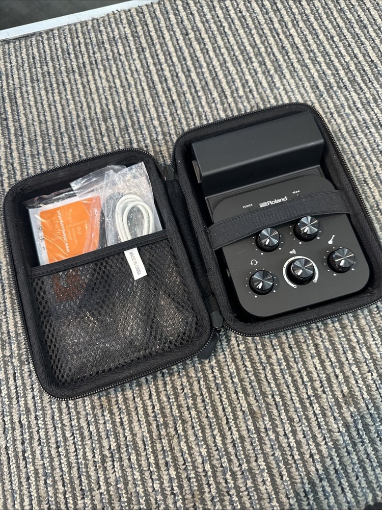 Roland GO:MIXER PRO X Audio Interface for Smartphones & PC
