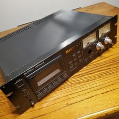 Tascam 112 MKII Professional Audio Cassette Player Recorder Working
