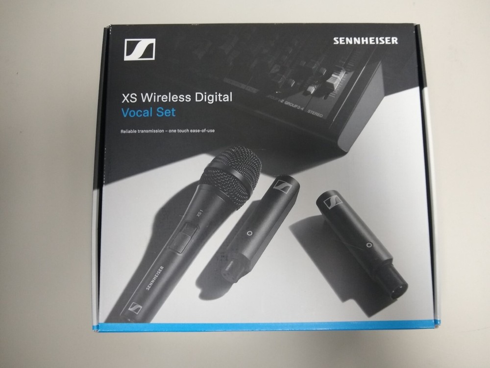 Sennheiser XSW-D Lavalier Set Digital Wireless Microphone System