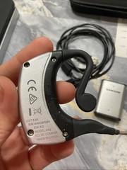 Samson Airline Micro Wireless Earset Microphone System. AH2, AR2a