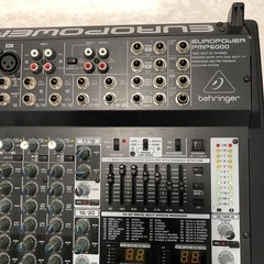Behringer Europower PMP6000 1600-Watt 20-Channel Powered Mixer