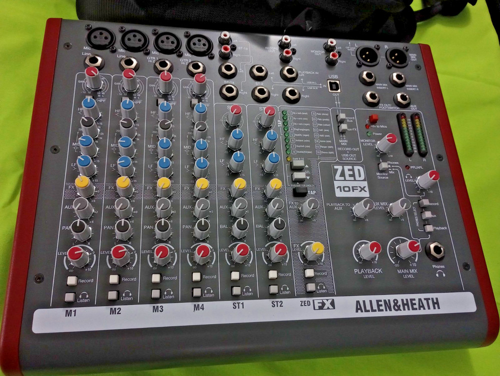 Allen & Heath ZED-10FX Multipurpose Analog Mixer – Gator Bag INCLUDED