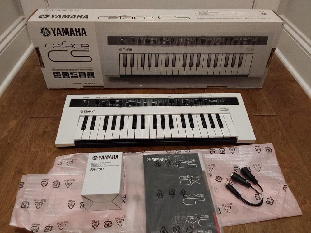 Yamaha REFACE CS ‚Barely Used‘ Complete in Box