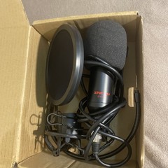 ZINGYOU CONDENSER MICROPHONE ZY-801+ PROFESSIONAL STUDIO MICROPHONE never used