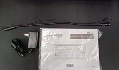 KORG microKORG2 MK-2 Synthesizer Vocoder 37-Key Mini Keyboard w/ Adapter Tested