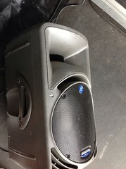 1 Mackie SRM 450 Powered PA Speakers SRM450