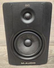 M-Audio BX5 D2 Powered Speaker Pair Monitor Speakers Tested Working READ
