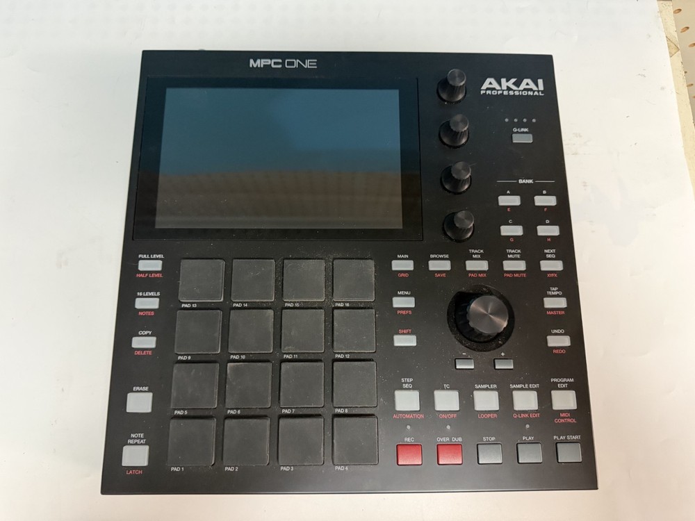 Akai Professional MPC ONE Standalone Music Production Center