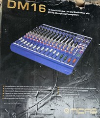 Midas DM16 16 Input Analog Live and Studio Mixer – SKU#2055749