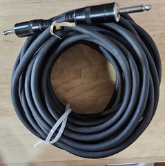 Peavey Speaker Wire 50ft 14 AWG with Neutrik Connectors Black and Silver