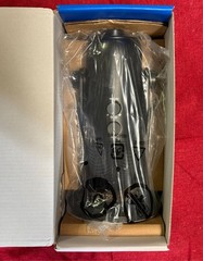 Blue Yeti Premium USB Microphone Blackout Edition w/Foam Windscreen (Open Box)