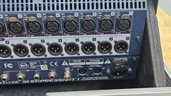 Soundcraft Si Expression 1 Digital Mixer Console w/Hard Case Attached