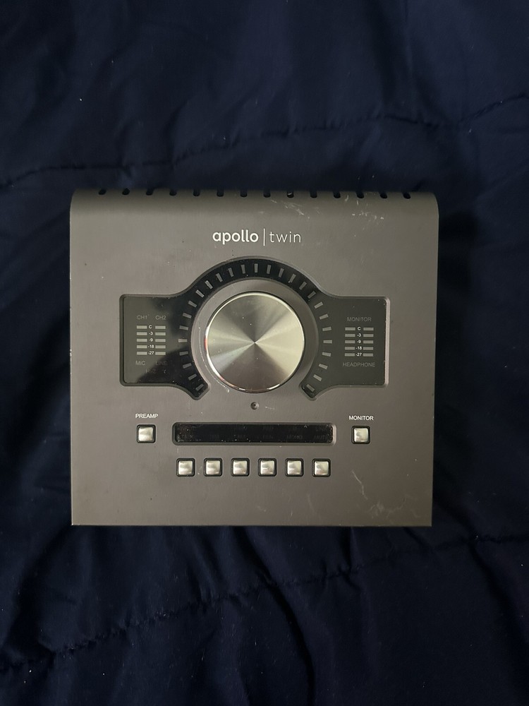 Universal Audio Apollo Twin Thunderbolt Audio Interface