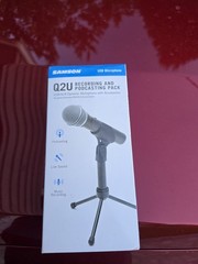 NEW Samson SAQ2U Dynamic Wireless Professional Microphone
