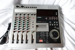 Yamaha MD4S MD Multitrack Recorder MTR MiniDisc Recorder Working Preowned Japan