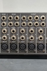 Mackie CR1604-VLZ 16-Channel 4-Bus 3-Band EQ Phantom Power Analog Mixing Console
