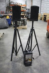 FENDER PASSPORT PD-150 PLUS WITH TRIPODS EXCELLENT