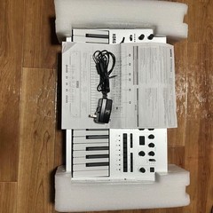 Korg Minilogue 027754 Polyphonic Analog Synthesizer