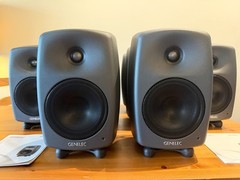 Genelec 8030C Bi-Amplified Speaker +Isopods, Tested, Great condition Barely Used