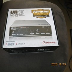 Steinberg UR12 USB Audio I/O (XLR in, HI-Z in) D-PRE’s w/Cubase AI