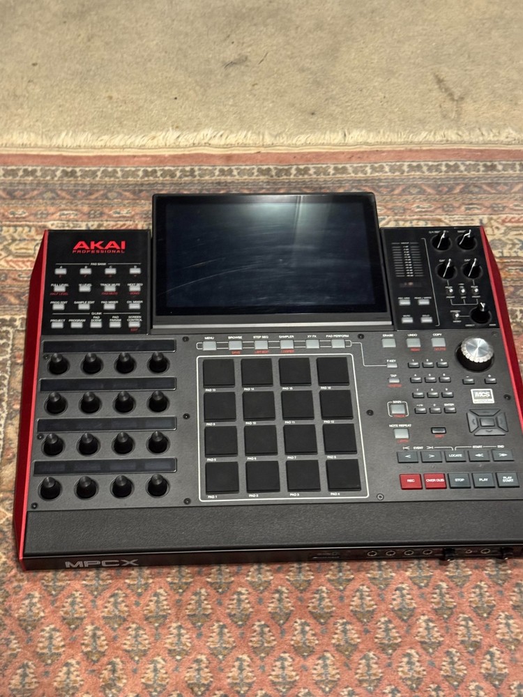 Akai Professional MPC-X Standalone Sampler and Sequencer – Black