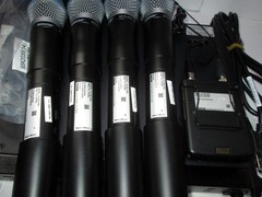 SHURE ULXD4Q-V50, 4 x ULXD2-V50 BETA87A & BETA87C Wireless Microphone & Receiver