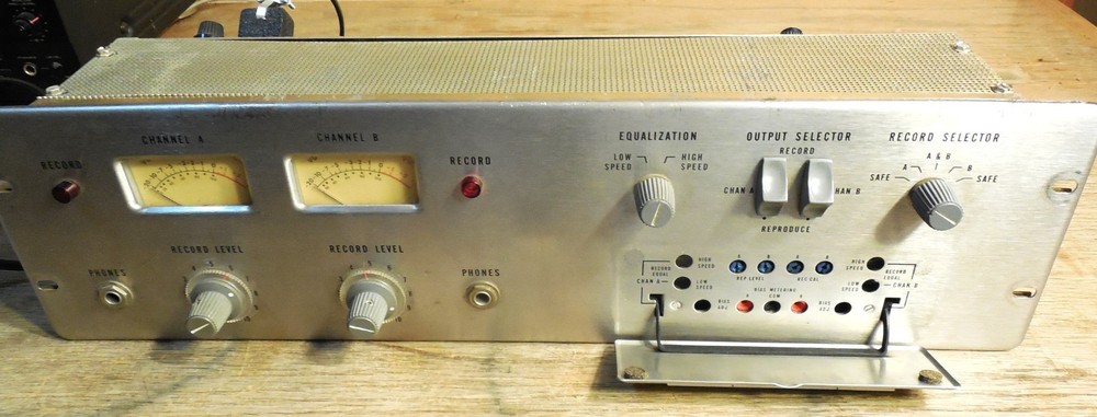 Two Channels of vintage, fat vacuum tube 60db preamps for low, unbeatable price!