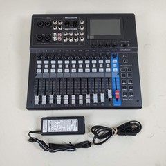 Yamaha MGX 12 18-Channel Digital Mixing Console