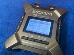 Zoom F3 Field Recorder + SmallRig mount. [ Great Condition ]