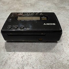 Sony TCD-D8 Walkman Portable DAT Recorder System Digital Audio Tape TCDD8 Japan